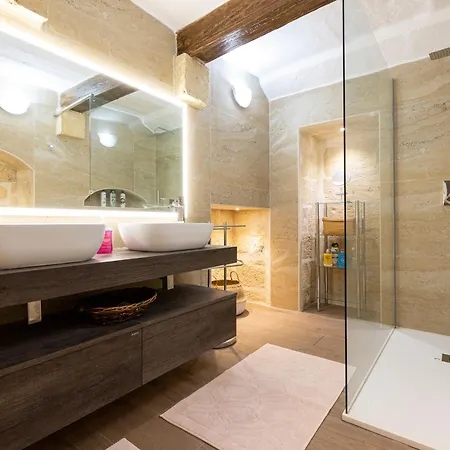 1br Charming Townhouse In Capital With Wifi By 360 Estates Valletta