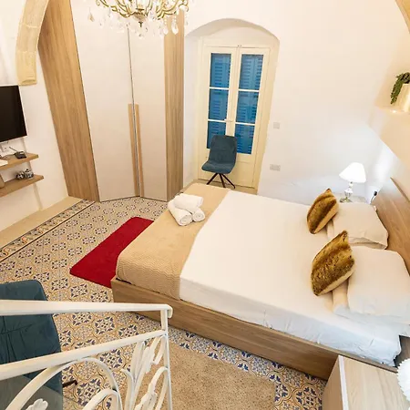 1br Charming Townhouse In Capital With Wifi By 360 Estates Valletta