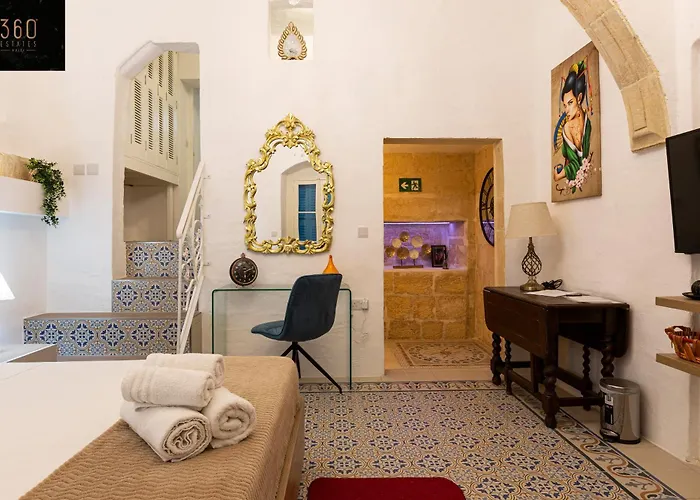 1br Charming Townhouse In Capital With Wifi By 360 Estates *